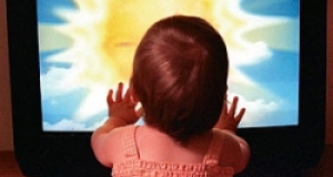 Child in front of TV